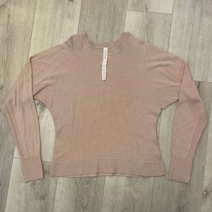 Lululemon sweater. Size 4. EUC.